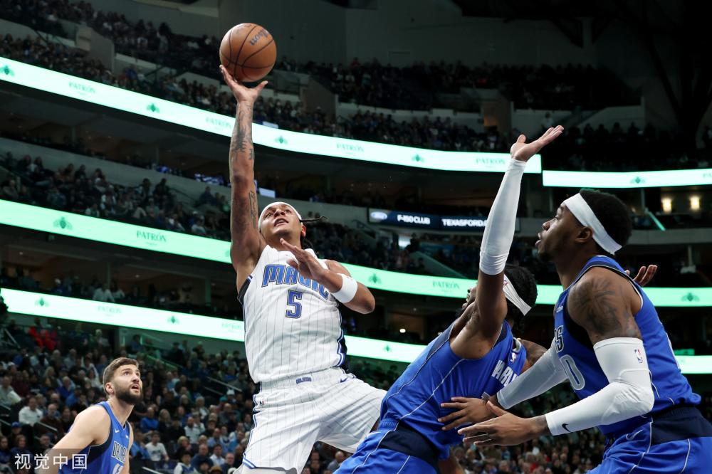 世界中充满 世界中充满